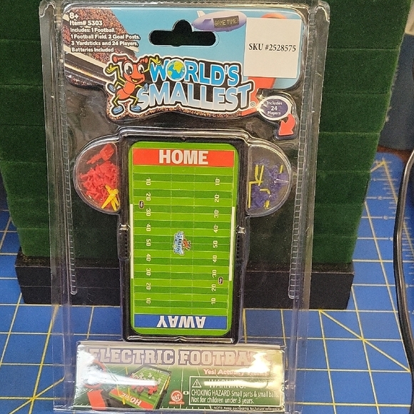 World's Smallest Other - World's Smallest Electric Football Game New in Package